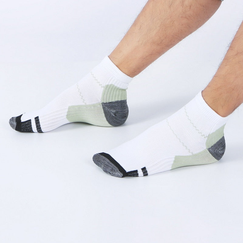 Chaussettes de compression médicale blanches et noires