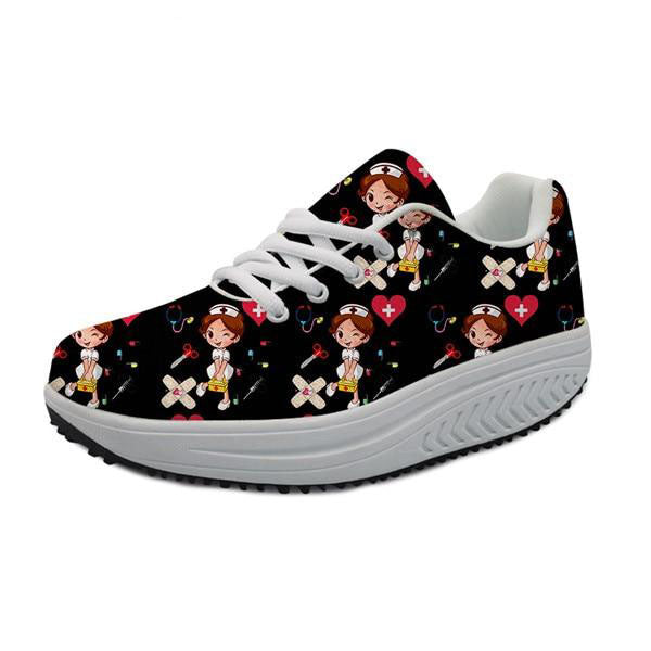 chaussures d'infirmières montantes
